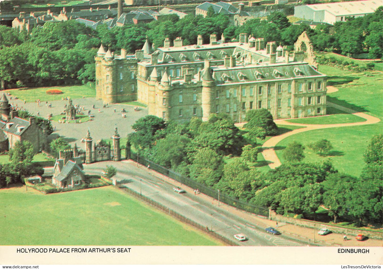 ROYAUME UNI - Ecosse - Edinburgh - Holyrood Palace From Arthur's Seat - Carte Postale - Midlothian/ Edinburgh