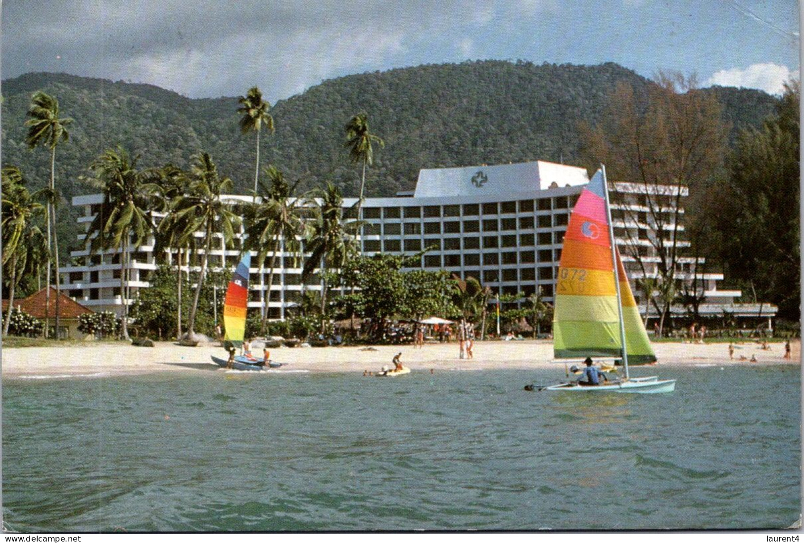 21-5-2024 (5 Z 45) Malaysia (posted To Australia 1981 Tiger Stamp) Golden Sands Hotel In Penang - Hotels & Gaststätten