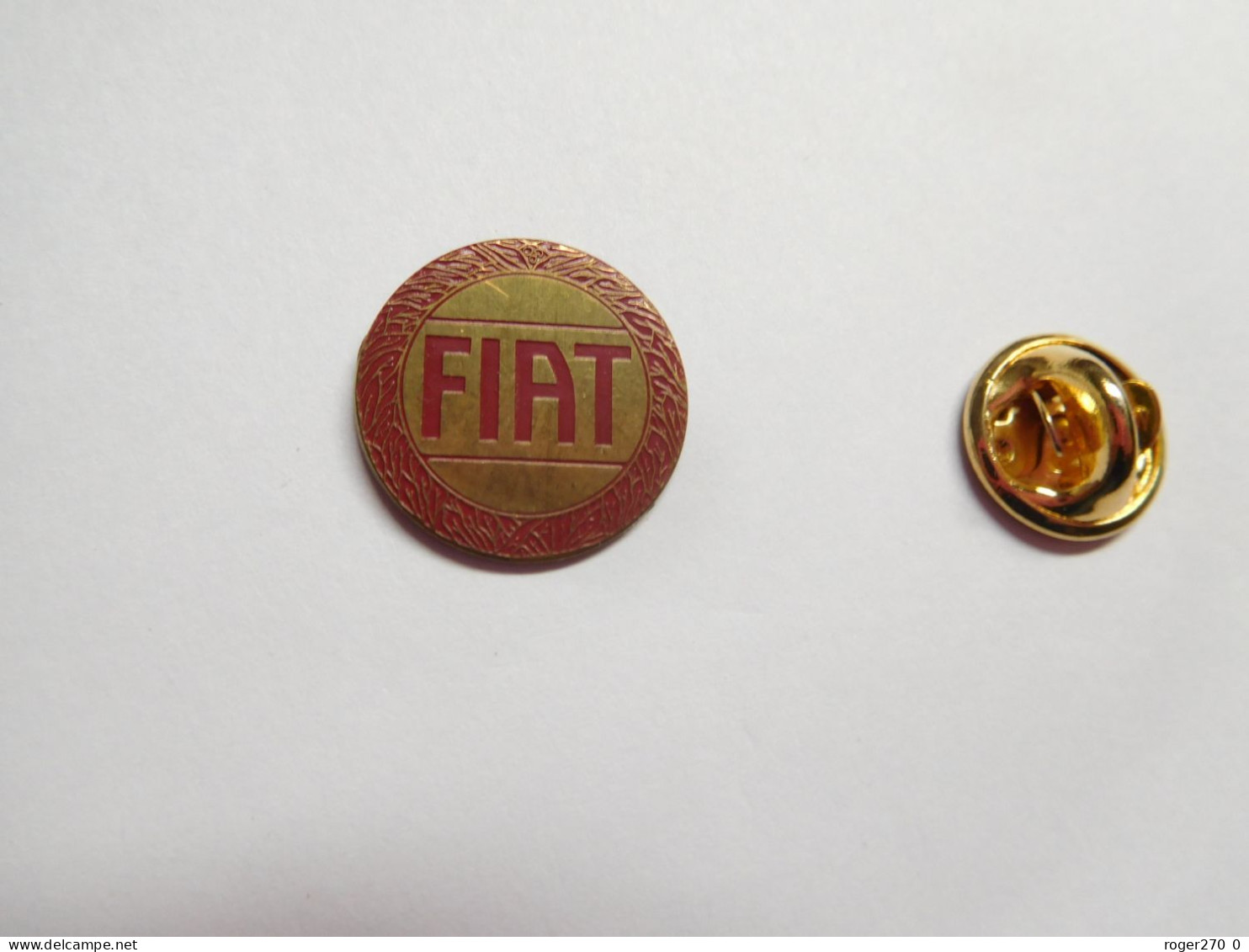 Beau Pin's  , Logo Auto FIAT  , Non Signé - Fiat