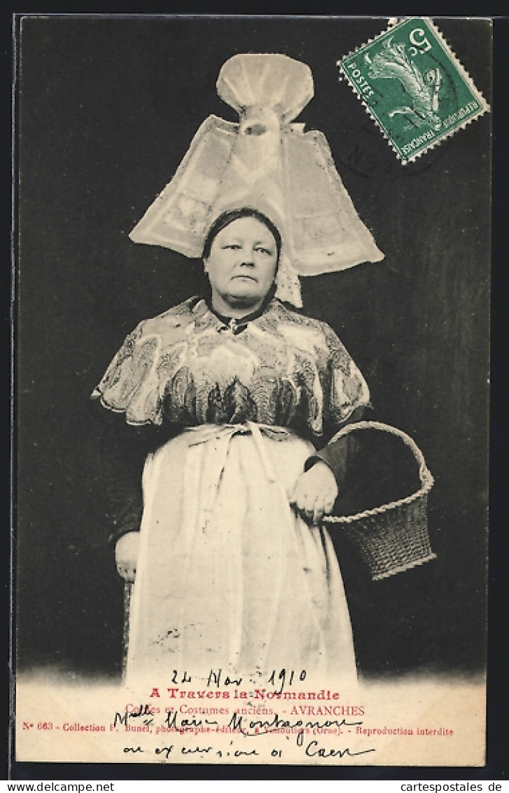 CPA Avranches /Normandie, Femme En Costume Typique Avec Haube  - Ohne Zuordnung