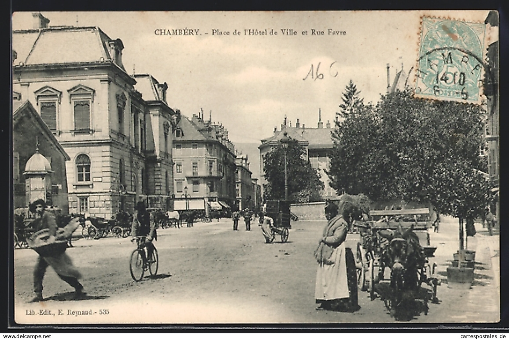 CPA Chambery, Place De L`Hotel De Ville Et Rue Favre  - Chambery