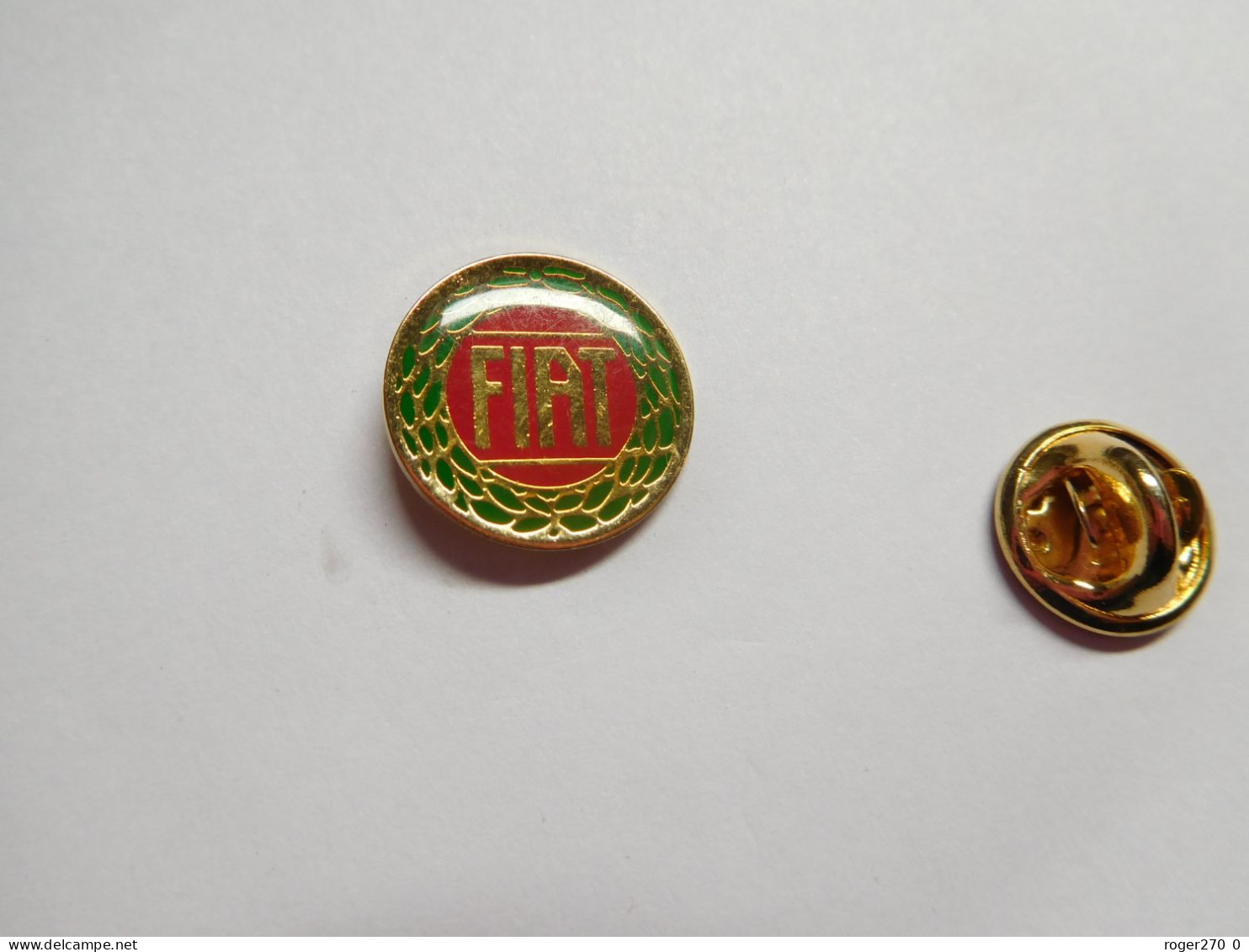 Beau Pin's , Logo Auto FIAT , Doré - Fiat