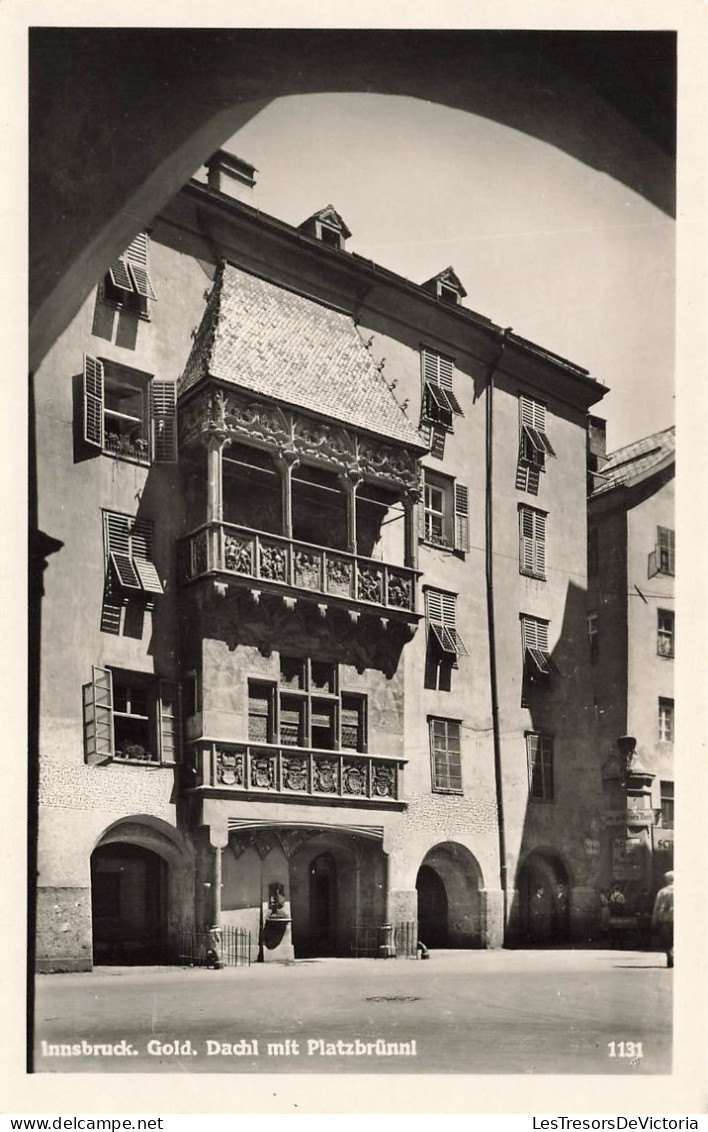 AUTRICHE - Innsbruck - Gold. Dachl Mit Platzbrunnl - Carte Postale - Innsbruck