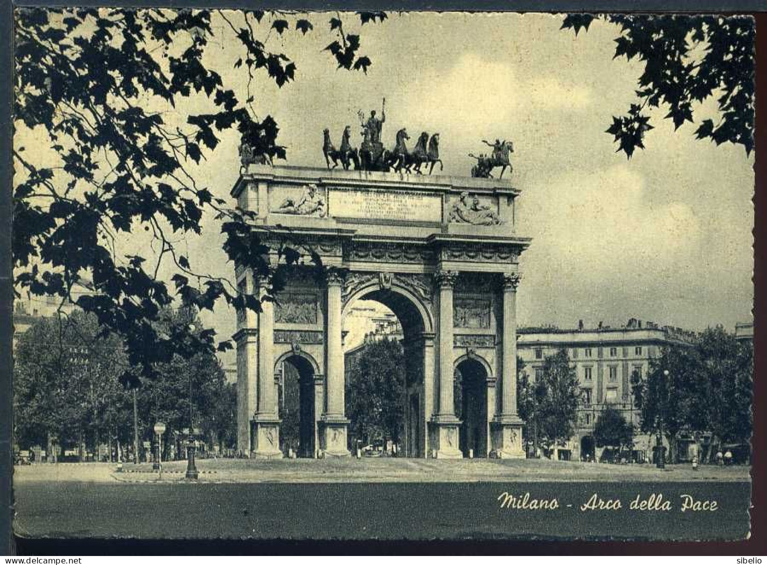 Milano - dieci cartoline semimoderne - rif. 1