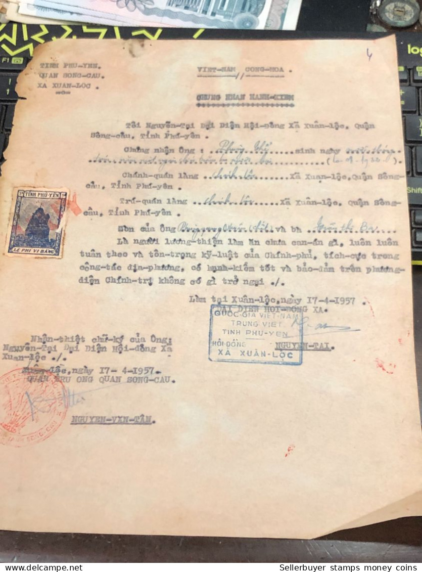 Viet Nam Suoth Old Documents That Have Children Authenticated(5$ Phu Yen 1967) PAPER Have Wedge QUALITY:GOOD 1-PCS Very - Sammlungen