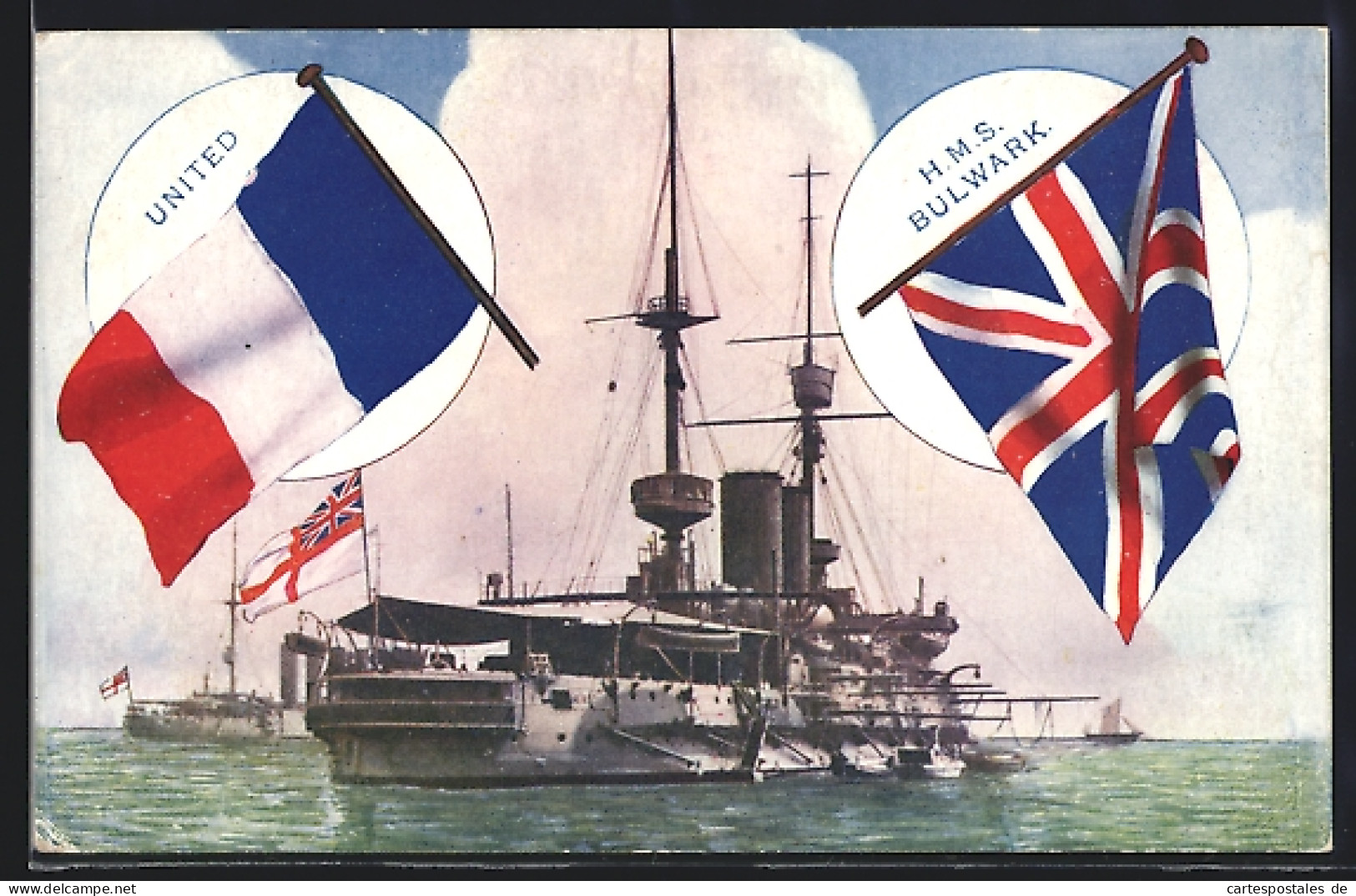 Pc HMS Bulwark Auf Dem Wasser, Fahnen Frankreichs Und Grossbritanniens  - Oorlog