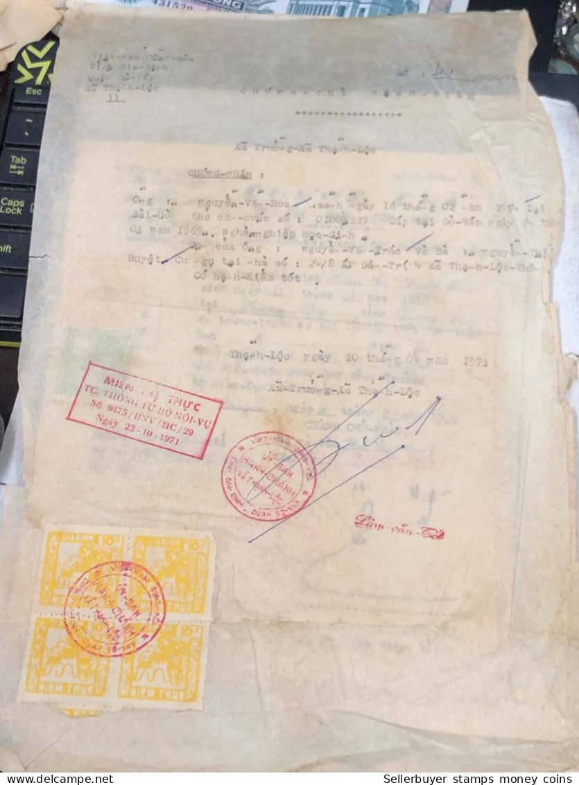 Viet Nam Suoth Old Documents That Have Children Authenticated(10$ Gia Dinh 1973) PAPER Have Wedge QUALITY:GOOD 1-PCS Ver - Sammlungen