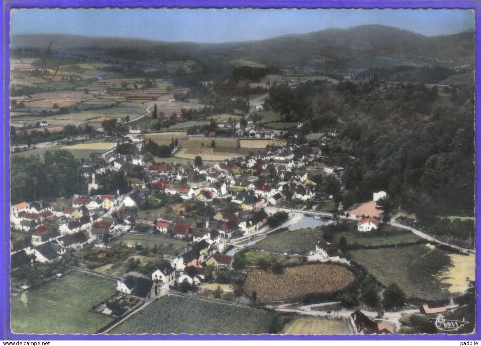 Carte Postale 64. Arette   Vue Aérienne  Très Beau Plan - Autres & Non Classés