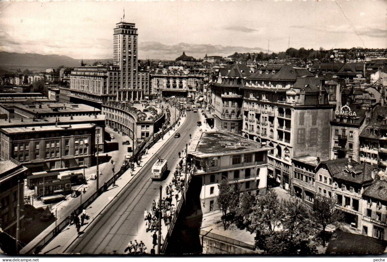 N°3230 W -cpsm Lausanne -le Grand Pont Et La Tour Métrople Bel Air- - Lausanne