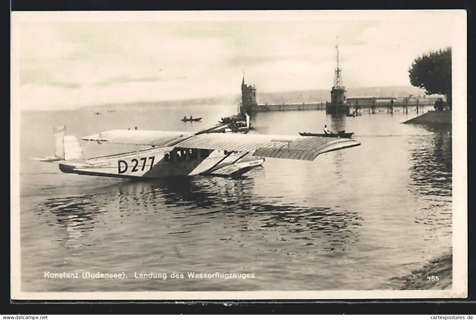 AK Konstanz, Wasserflugzeug D 277 Landet  - Andere & Zonder Classificatie