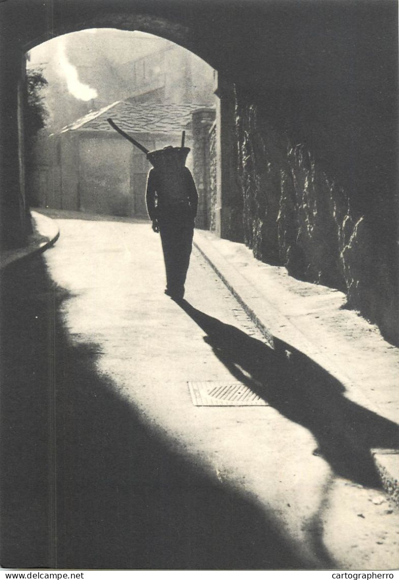 Postcard Switzerland Person In Passage Shadow - Autres & Non Classés