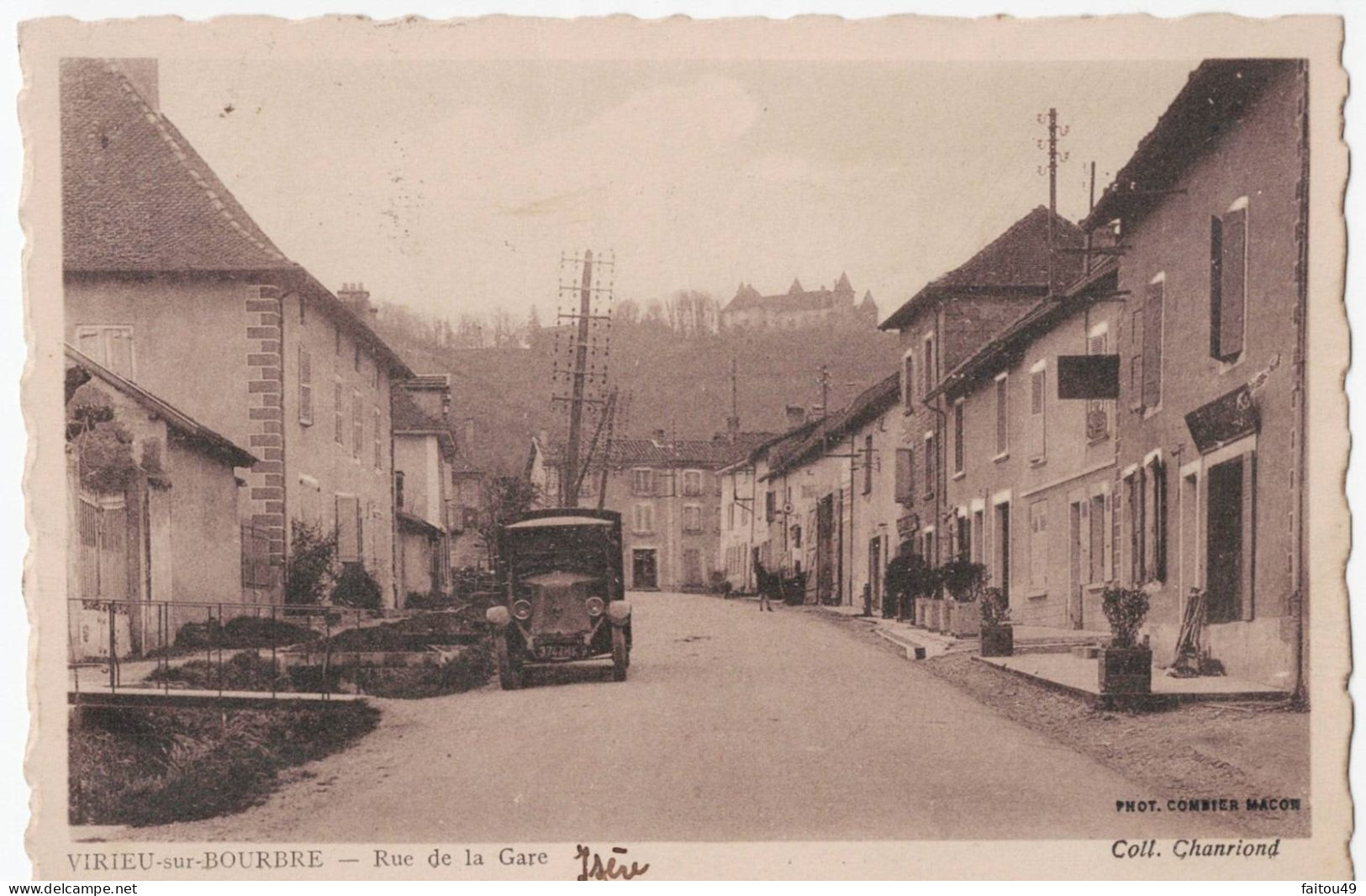 38 -   VIRIEU Sur BOURBRE - Rue De La Gare   106 - Virieu