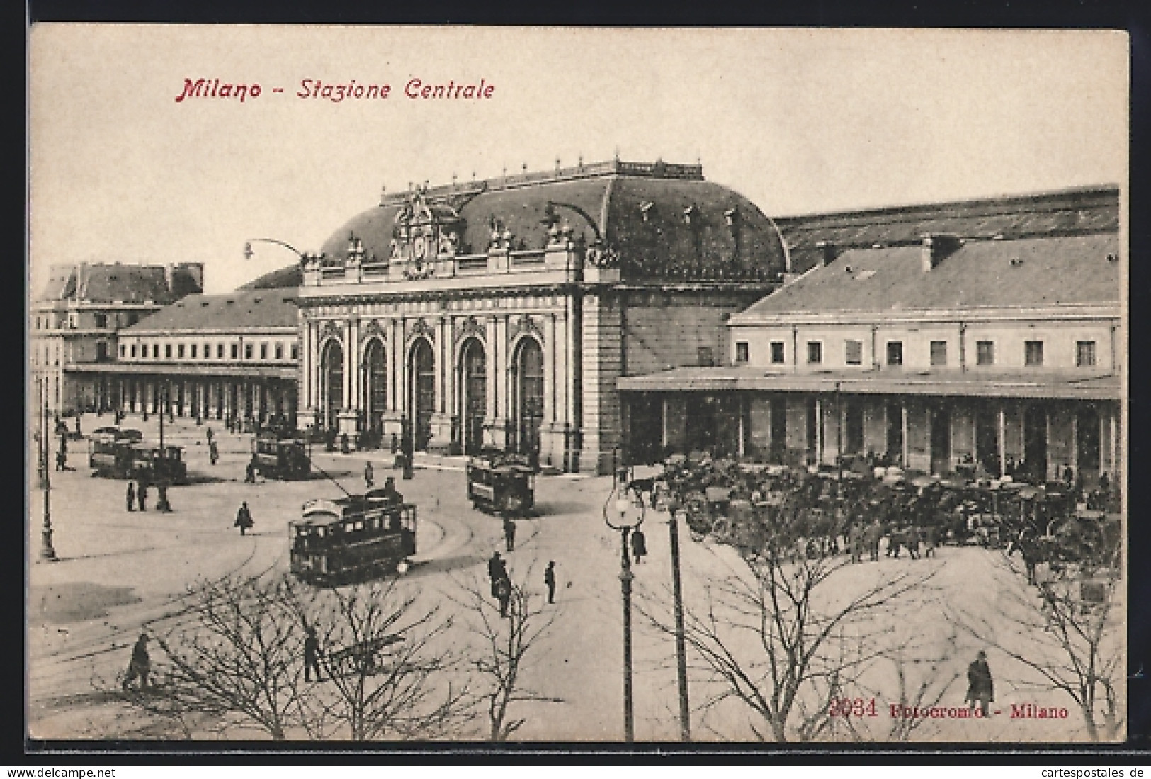 AK Milano, Stazione Centrale, Bahnhof Mit Strassenbahn  - Strassenbahnen