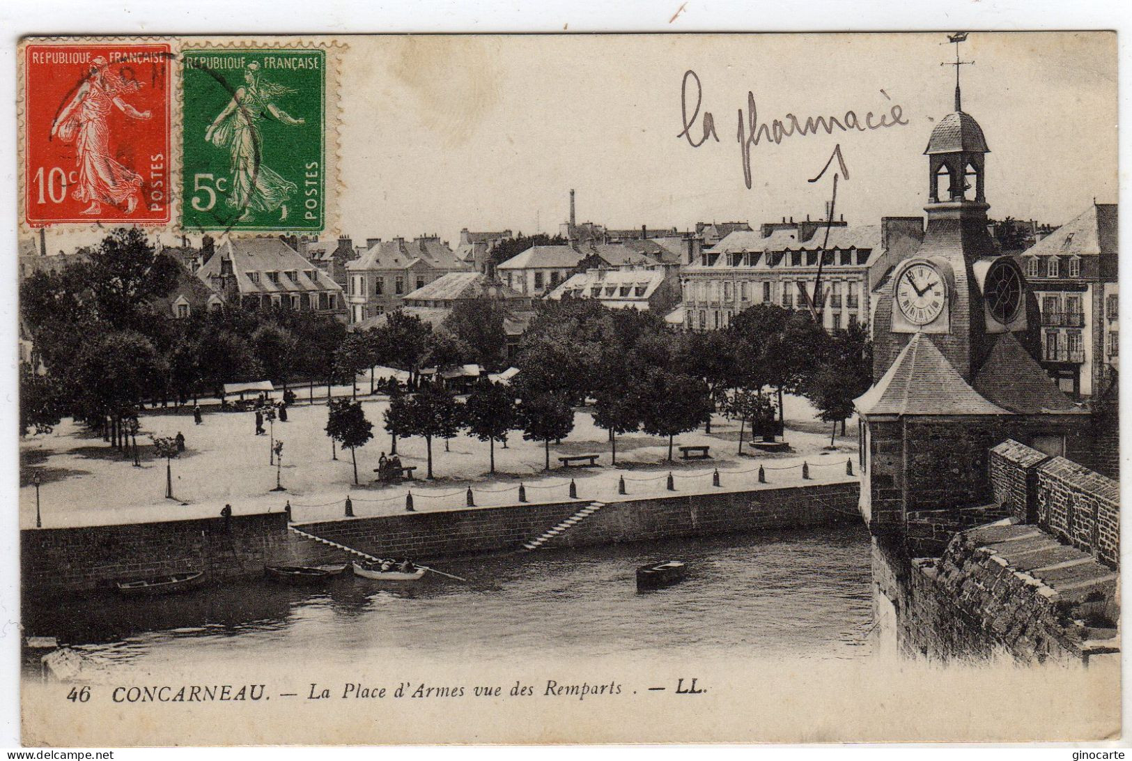 Concarneau La Place D'armes - Concarneau