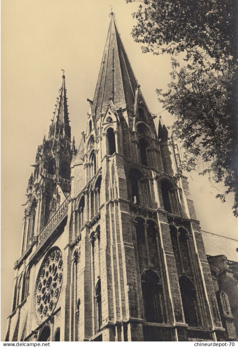 Chartres La Cathédrale - Chartres