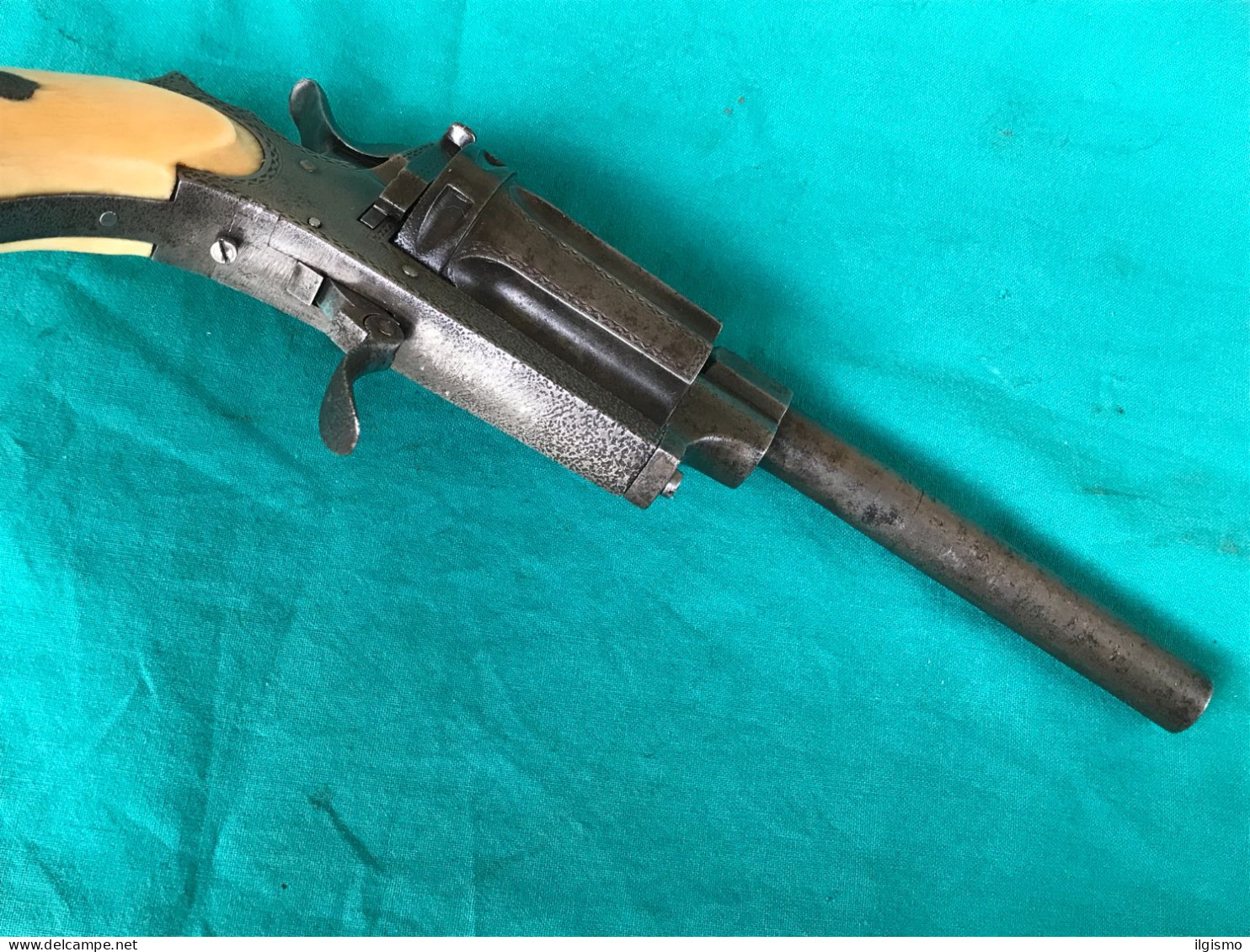 rare revolver pepperbox cal 380 (1029 A)