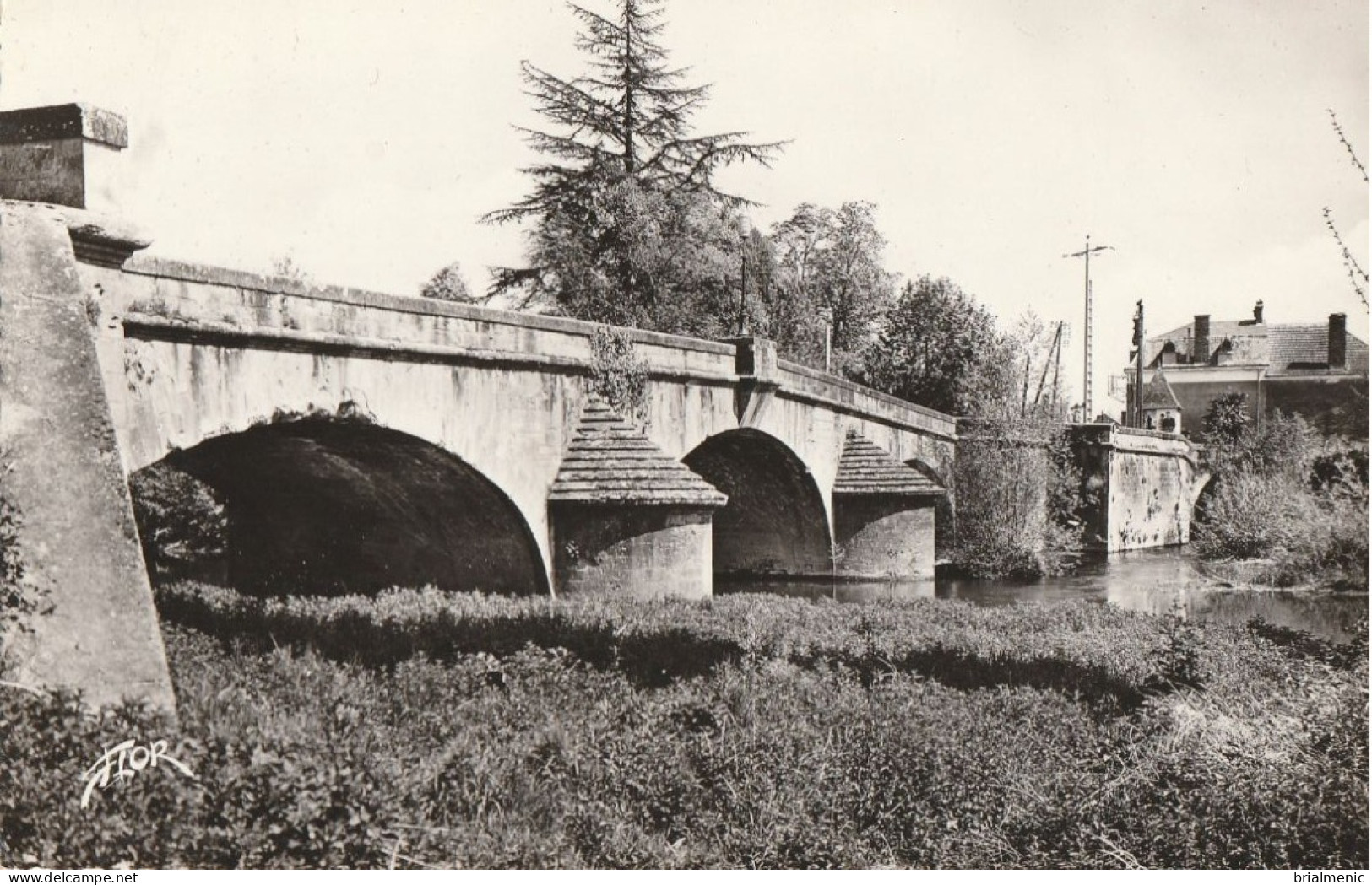 VILLECOMTAL  Le Pont Sur L'Arros - Sonstige & Ohne Zuordnung