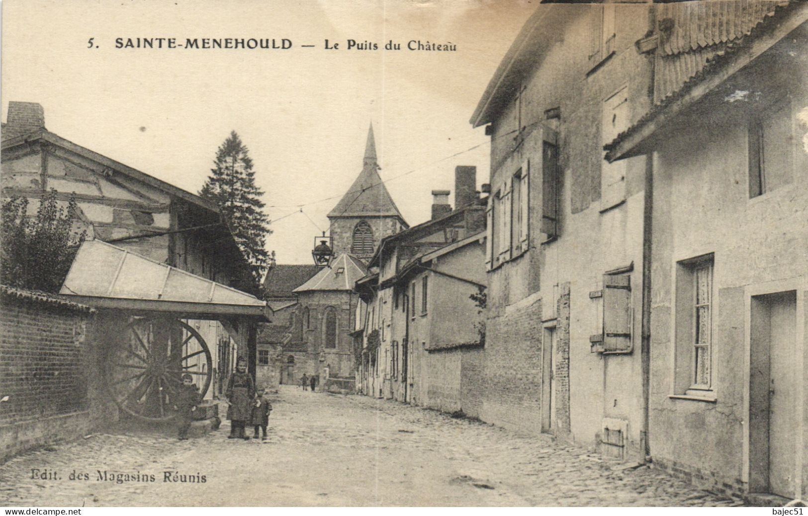 Sainte Ménehould - Le Puits Du Château - Sainte-Menehould