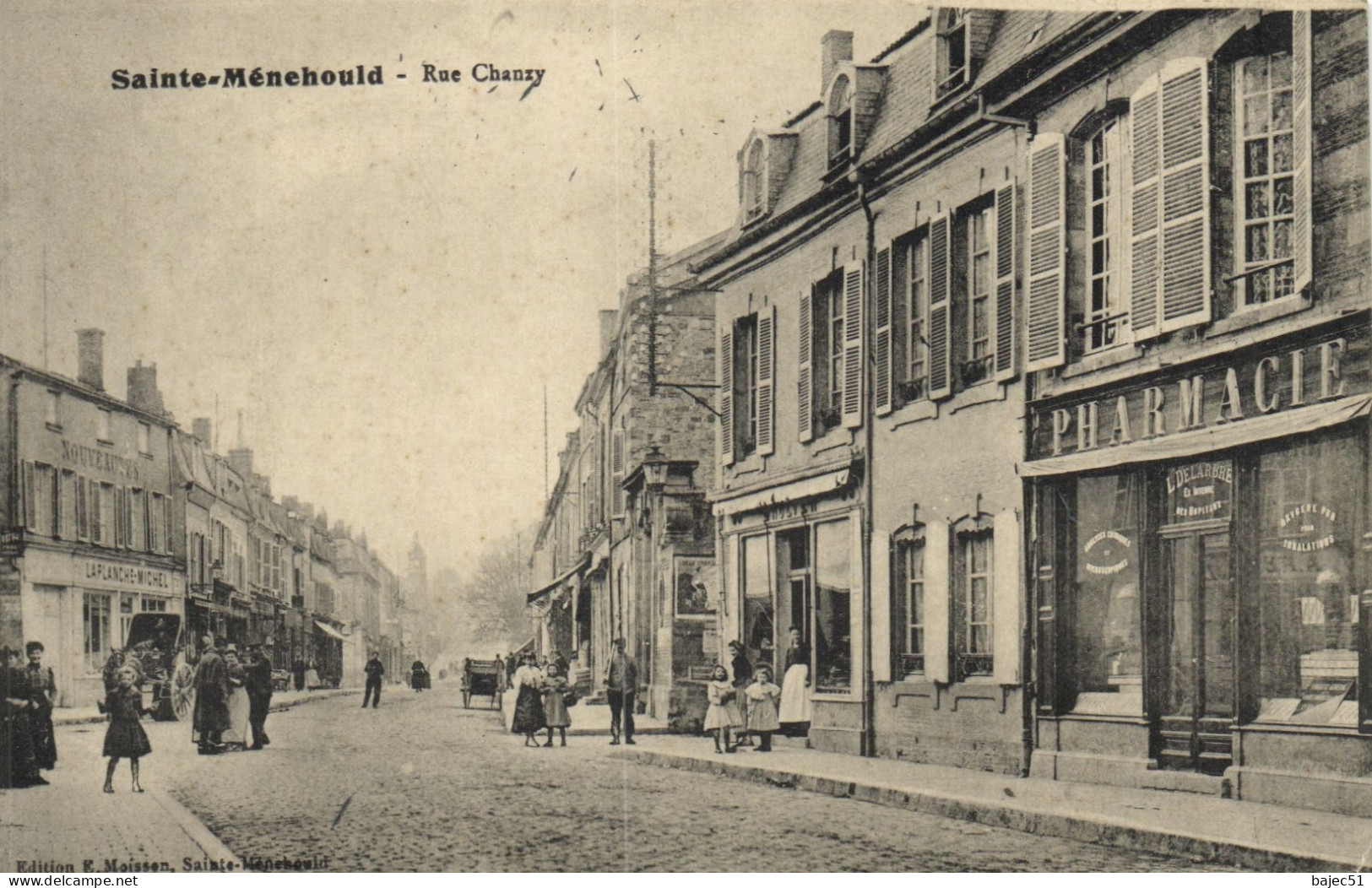 Sainte Ménehould - Rue Chanzy "pharmacie" "animés" - Sainte-Menehould