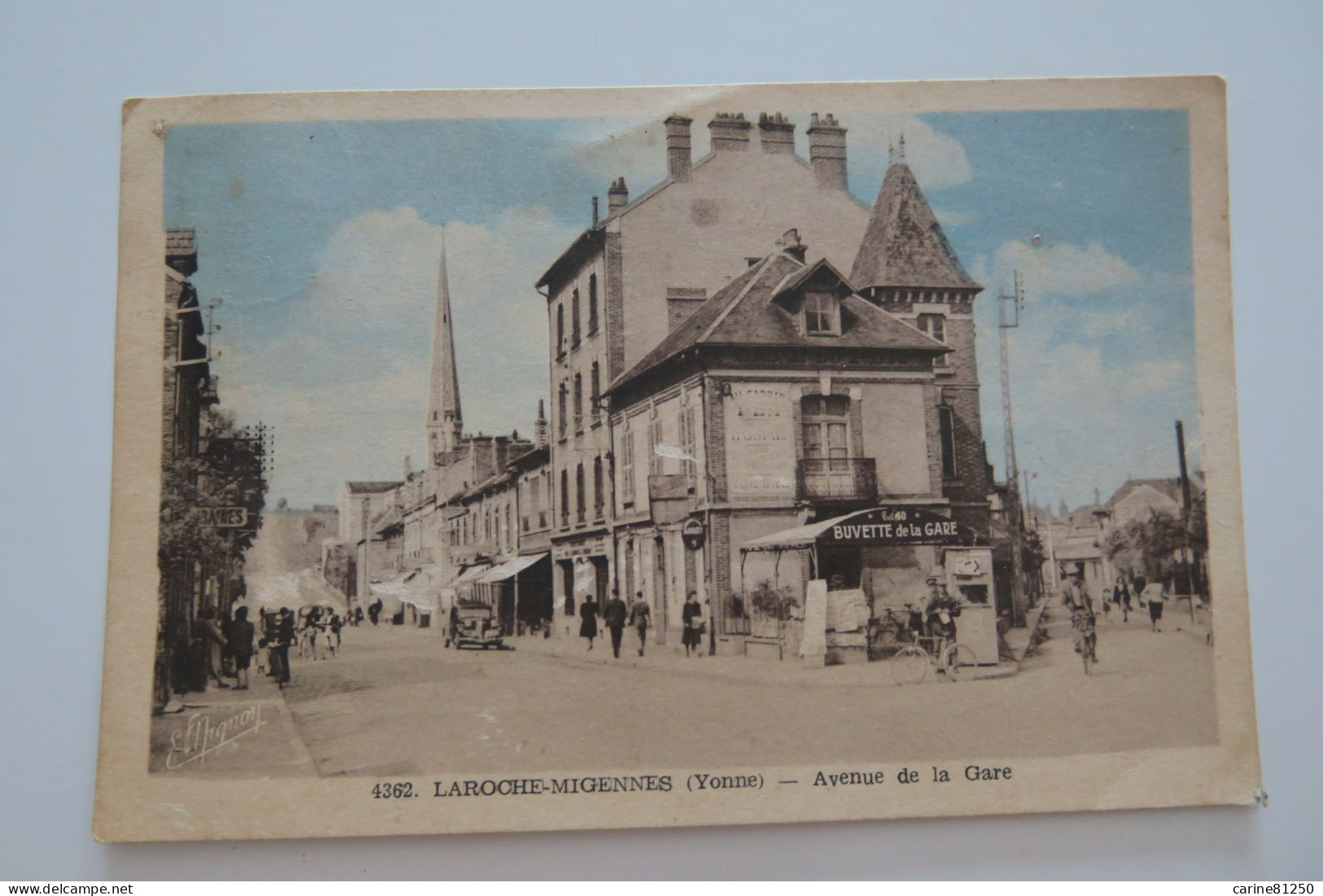 LAROCHE Avenue De La Gare - Laroche Saint Cydroine