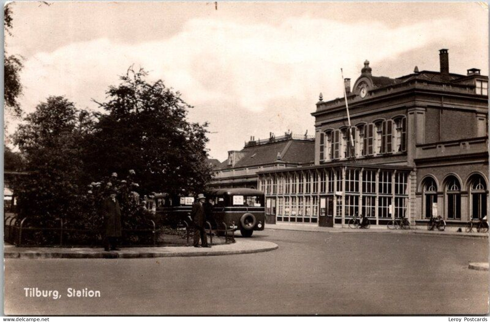 Station, Tilburg 1941 (NB) - Tilburg