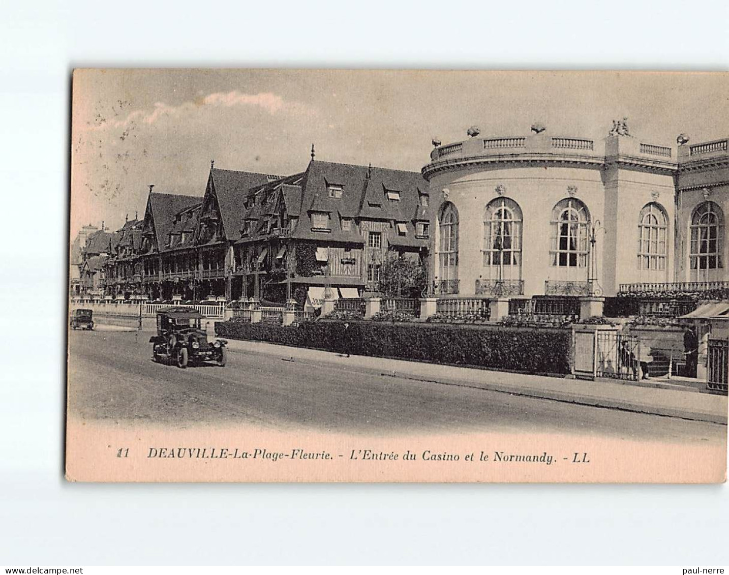 DEAUVILLE : La Plage Fleurie, L'Entrée Du Casino Et Le Normandy - Très Bon état - Deauville