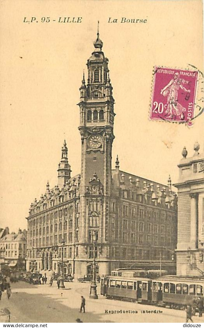 59 - Lille - La Bourse - Animée - Tramway - Oblitération Ronde De 1934 - CPA - Voir Scans Recto-Verso - Lille