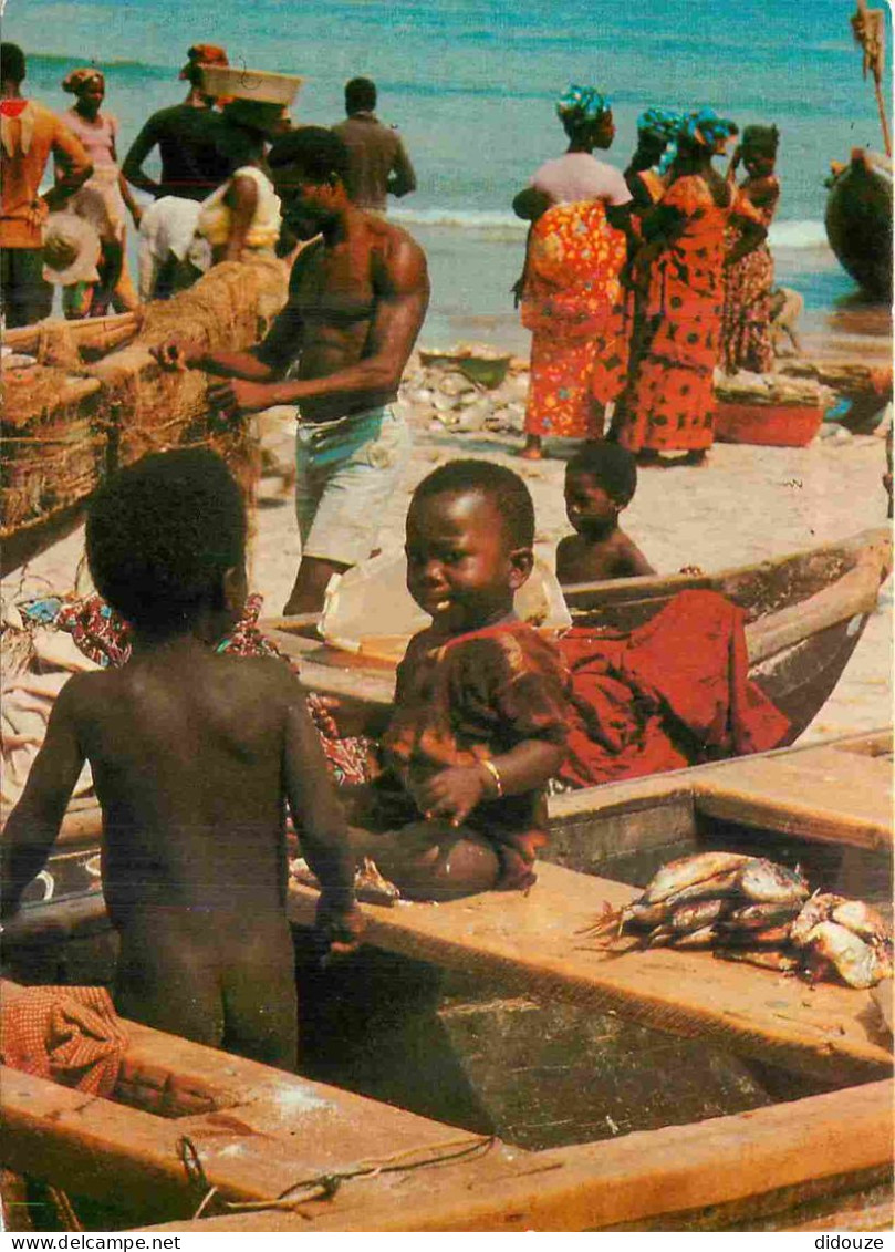 Afrique Noire - Afrique En Couleurs - 7640 - Village De Pêcheurs - Enfants - CPM - Carte Neuve - Voir Scans Recto-Verso - Non Classés