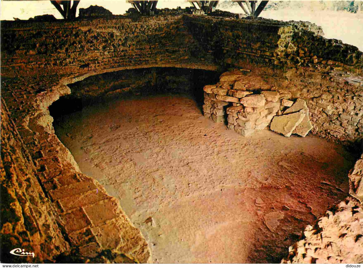 86 - Sanxay - Ruines Gallo-romaines - Les Thermes - Thepidarium - CPM - Carte Neuve - Voir Scans Recto-Verso - Andere & Zonder Classificatie