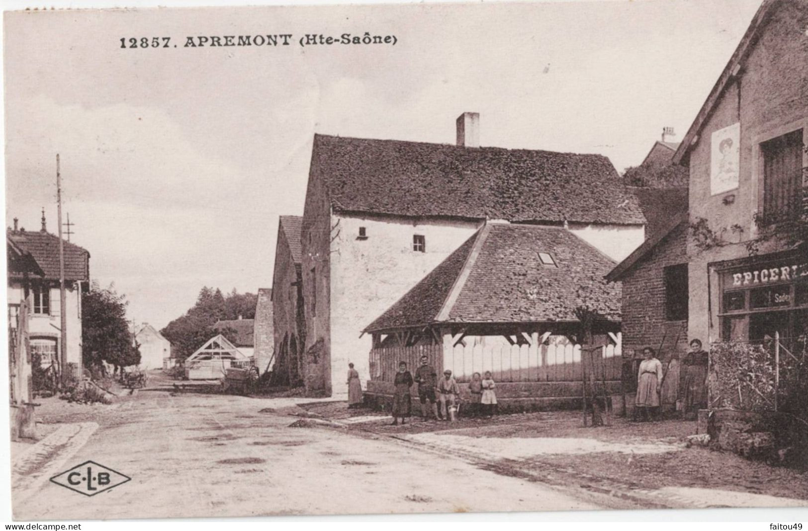 70 -  APREMONT - Bourg  Epicerie   121 - Autres & Non Classés