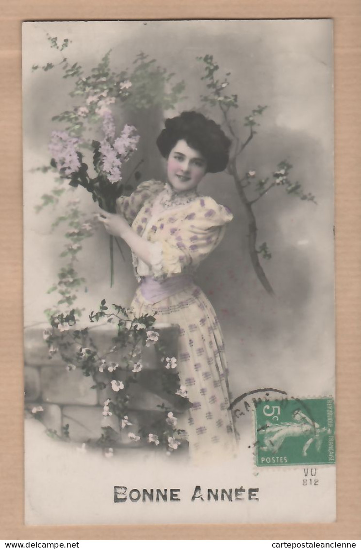 17472 / ⭐ BONNE ANNEE Cachet Poste 01.01.1915 Jeune Femme En Pied Carte-Photo-Bromure VO N°812 - Neujahr