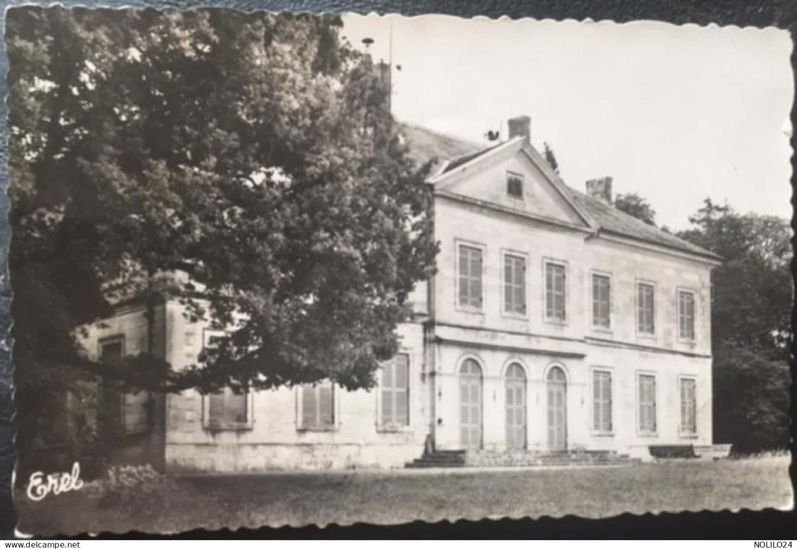 Cpsm 24 Dordogne, Sorges, Château Du Bouquet, éd Erel, écrite En 1953 - Autres & Non Classés