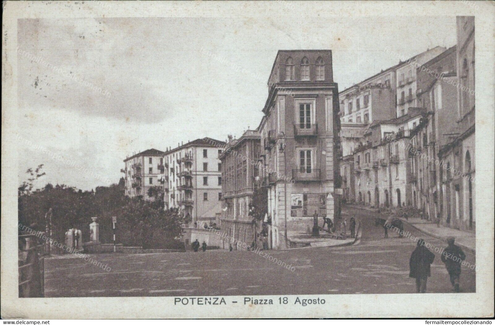 Cs258 Cartolina Potenza Citta' Piazza 18 Agosto Basilicata 1934 - Potenza