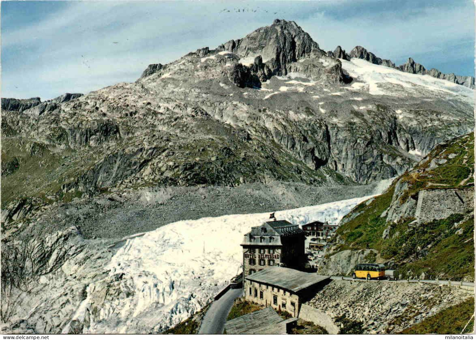 Furkapass, Hotel Belvedere Mit Rhonegletscher Und Gerstenhörner (16584) * 17. 9. 1974 - Postautobus - Obergoms