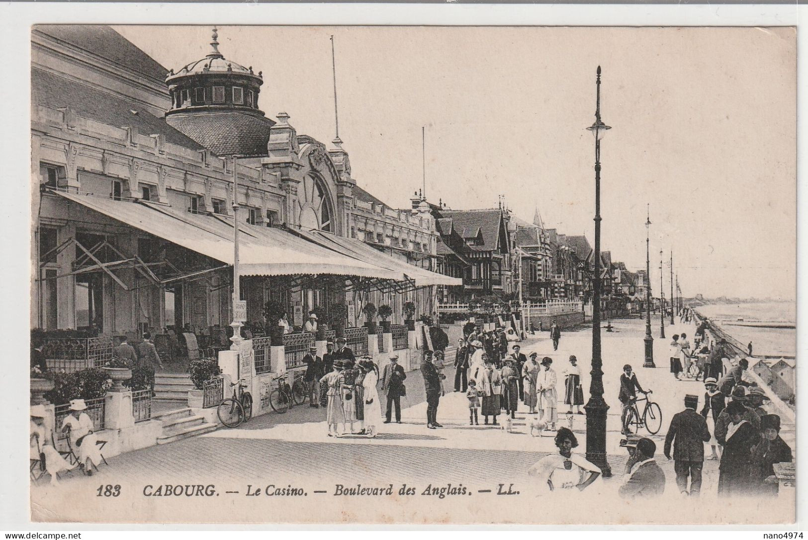 Cabourg - Le Casino - Boulevard Des Anglais - Cabourg