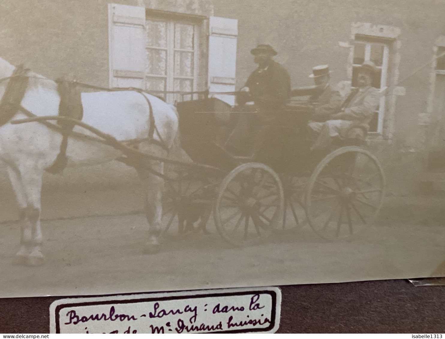 Photo Snapshot 1900 BOURDON-LANCY Dans La Voiture De Monsieur Durand, Huissier, Cheval, Calèche, Maison - Anonymous Persons