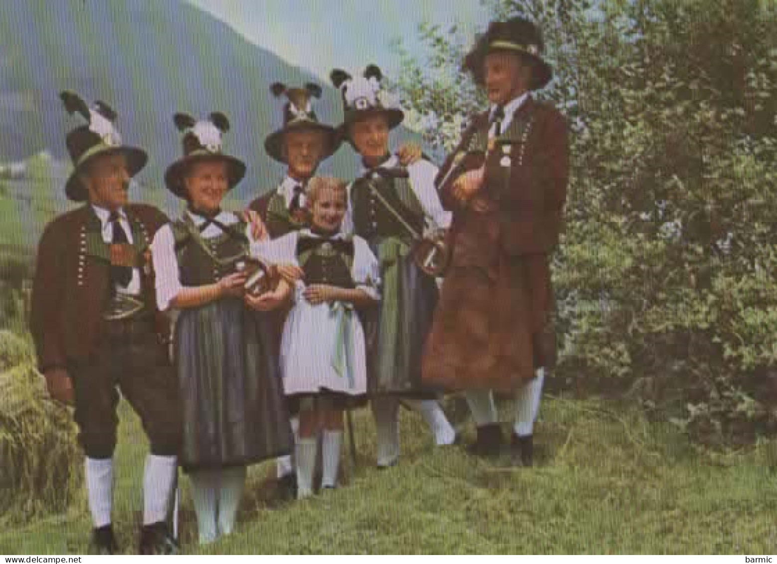 STUBATIER TRACHT COULEUR  REF 16495 - Musik