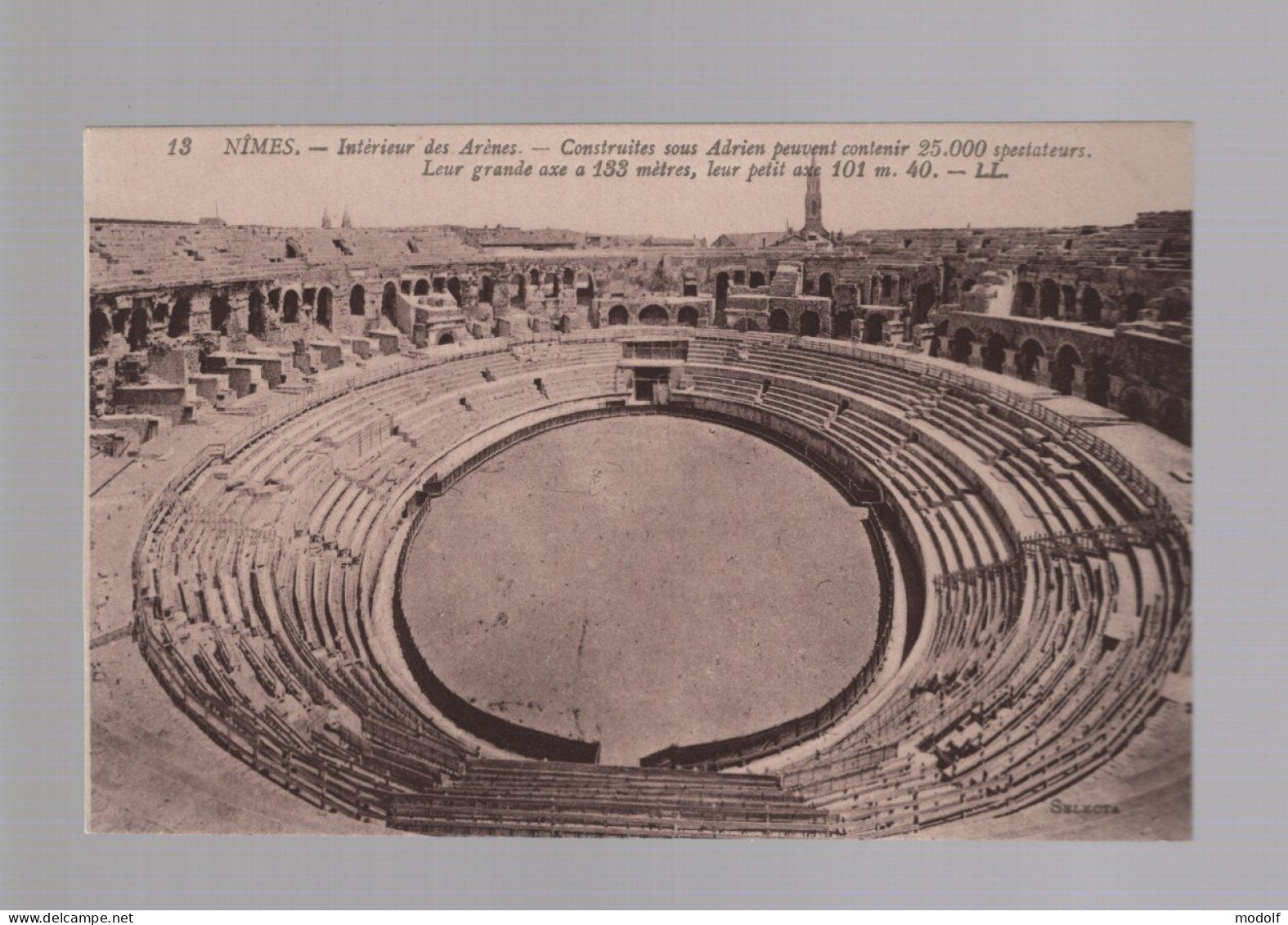 CPA - 30 - N°13 - Nimes - Intérieur Des Arènes - Non Circulée - Nîmes