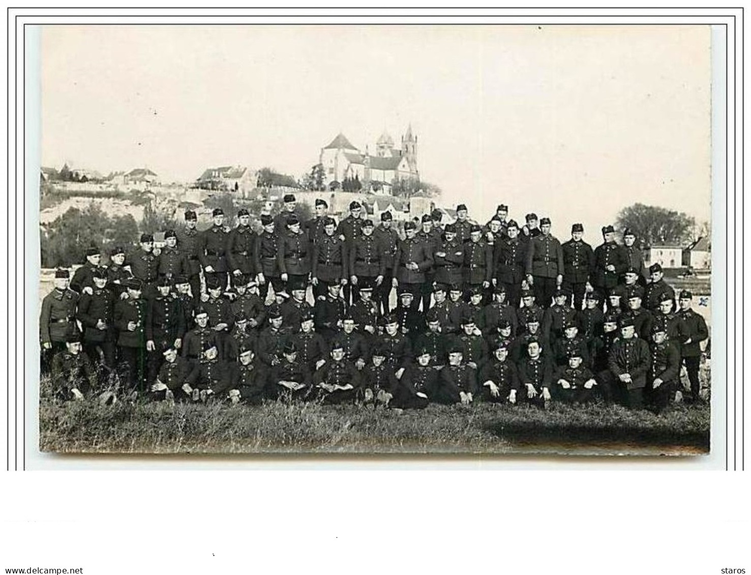 Carte-Photo De NEUF-BRISACH 1931 Groupe De Militaires - Neuf Brisach