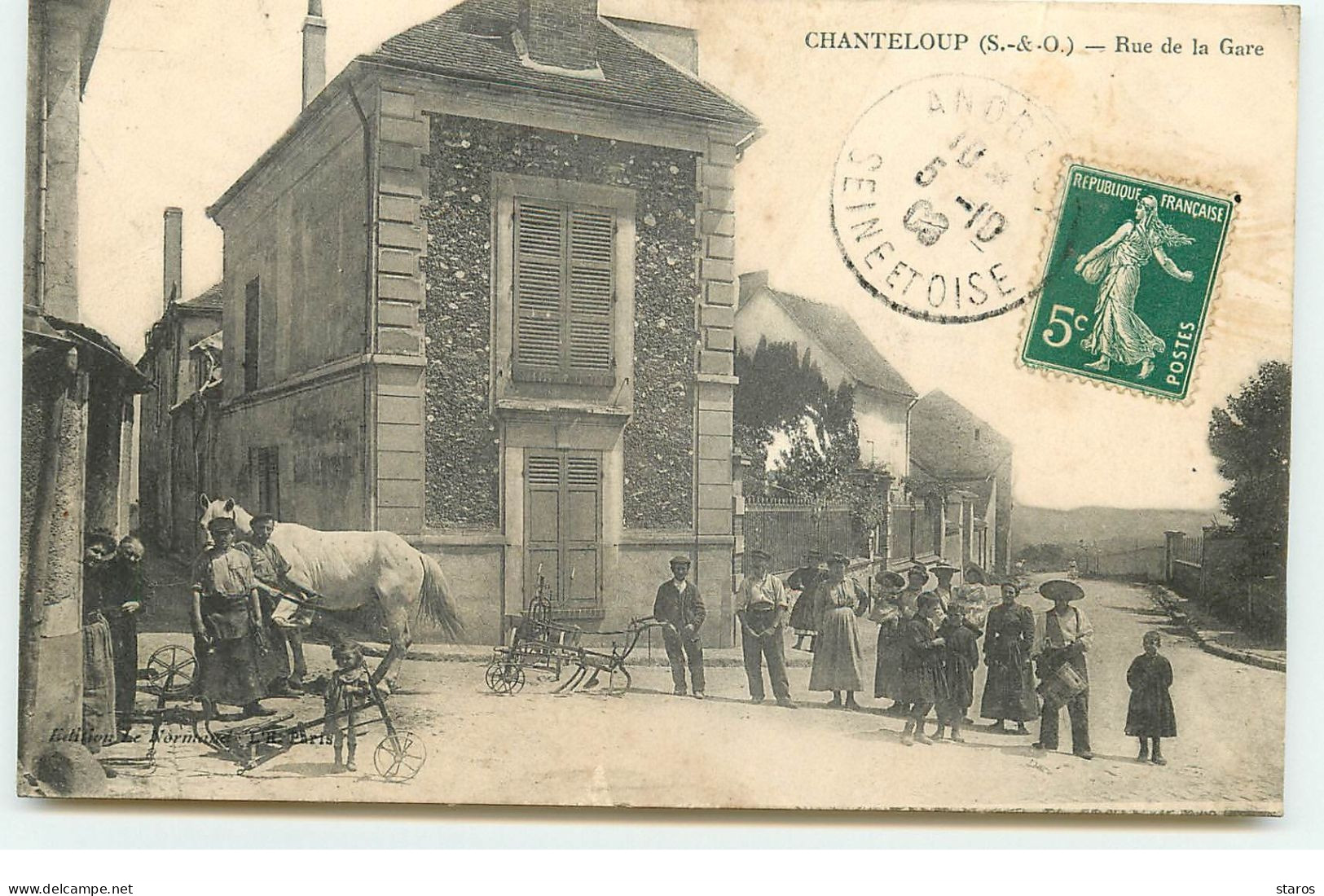 CHANTELOUP LES VIGNES - Rue De La Gare - Maréchal Ferrant (état) - Chanteloup Les Vignes
