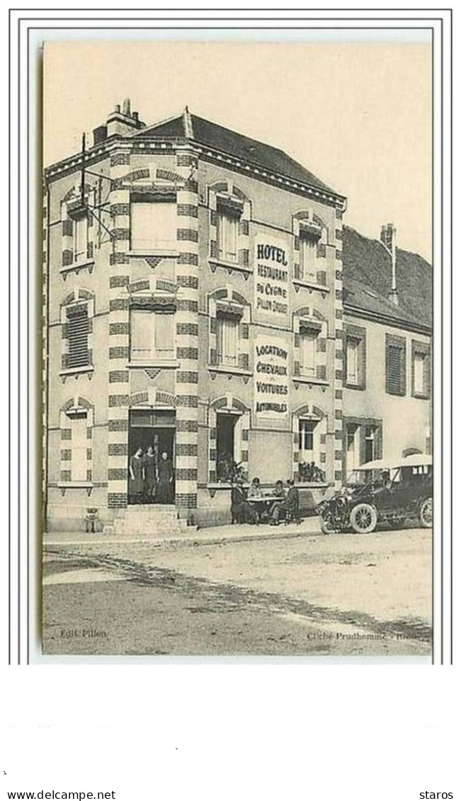 BROU Place De L&amp Acute Hôtel De Ville Hôtel Du Cygne Pillon-Drouet - Andere & Zonder Classificatie