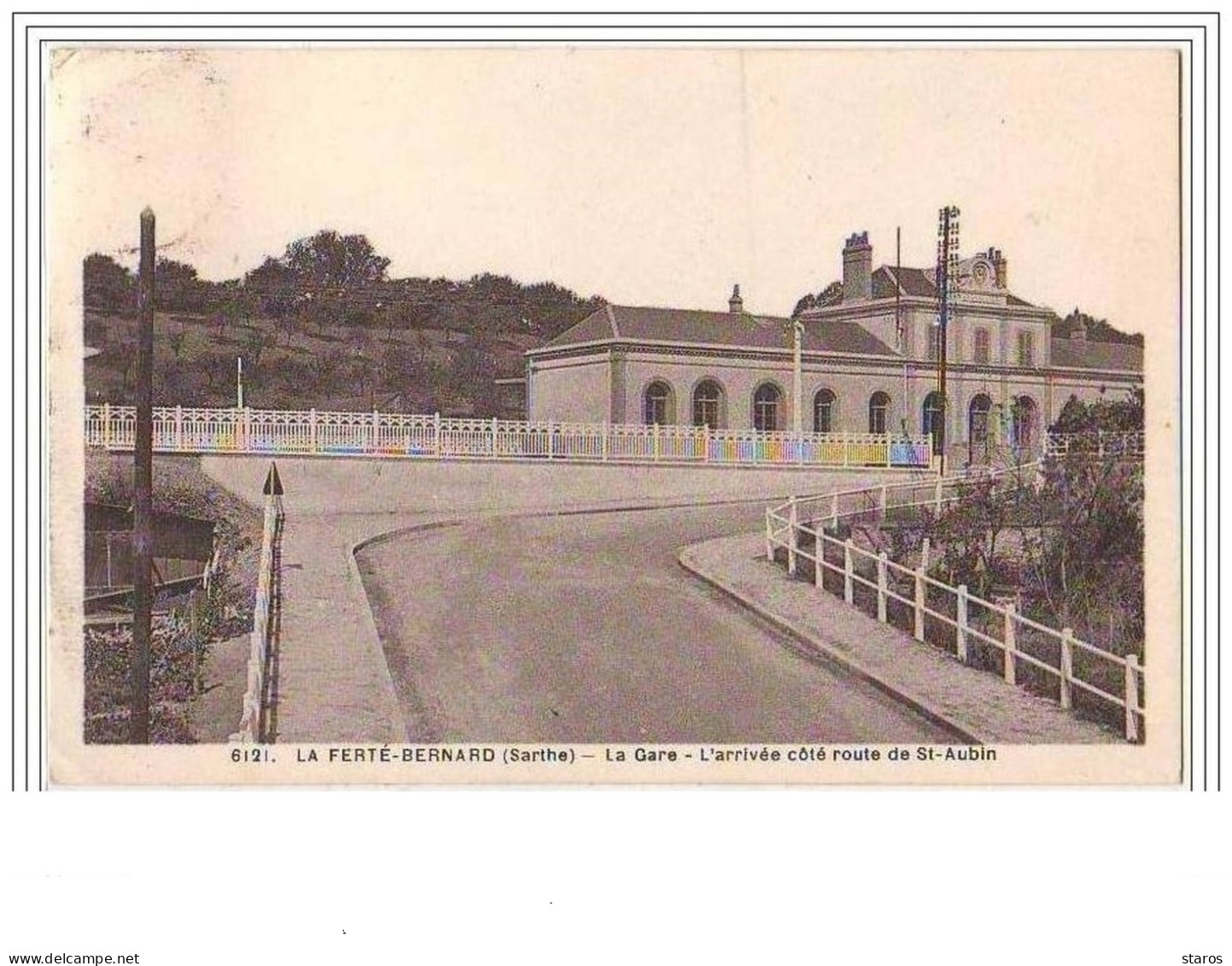 LA FERTE-BERNARD La Gare L&amp Acute Arrivée Côté Route De St-Aubin - La Ferte Bernard