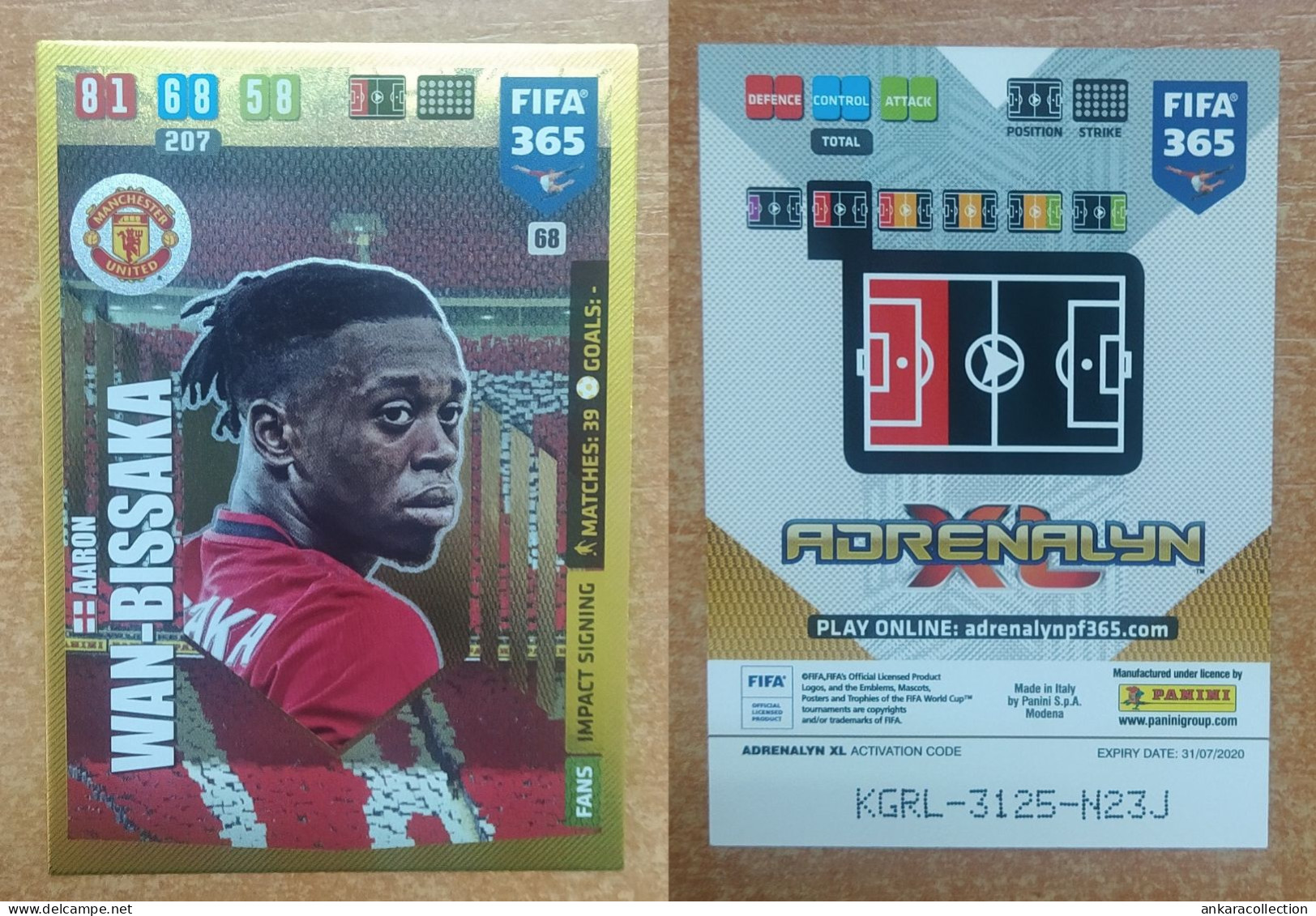 AC - 68 AARON WAN BISSAKA  MANCHESTER UNITED  IMPACT SIGNING  PANINI FIFA 365 2020 ADRENALYN TRADING CARD - Trading-Karten