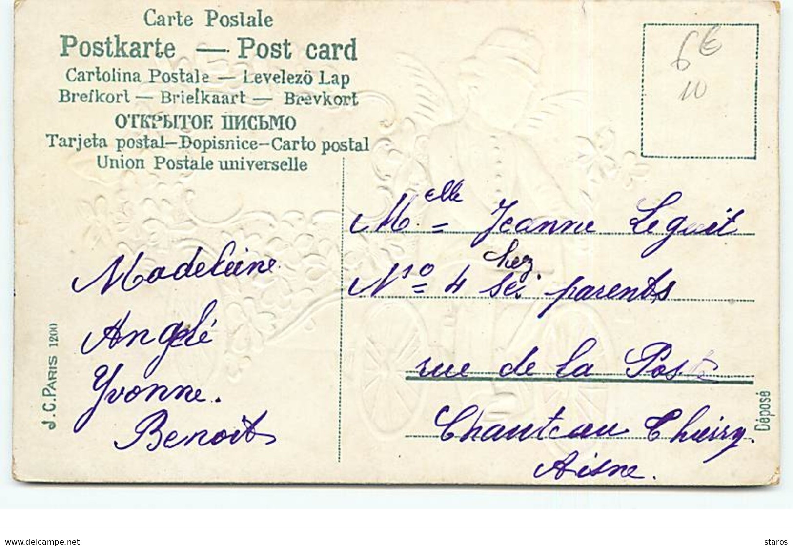 Carte Gaufrée - Anniversaire - Ange Pédalant Sur Un Vélo Tirant Une Charrette Remplie De Violettes - Geburtstag