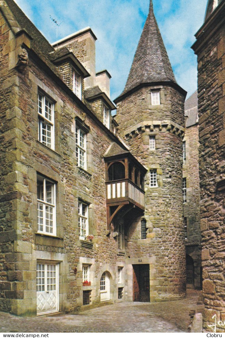 35, Saint Malo, Cour La Houssaye - Saint Malo