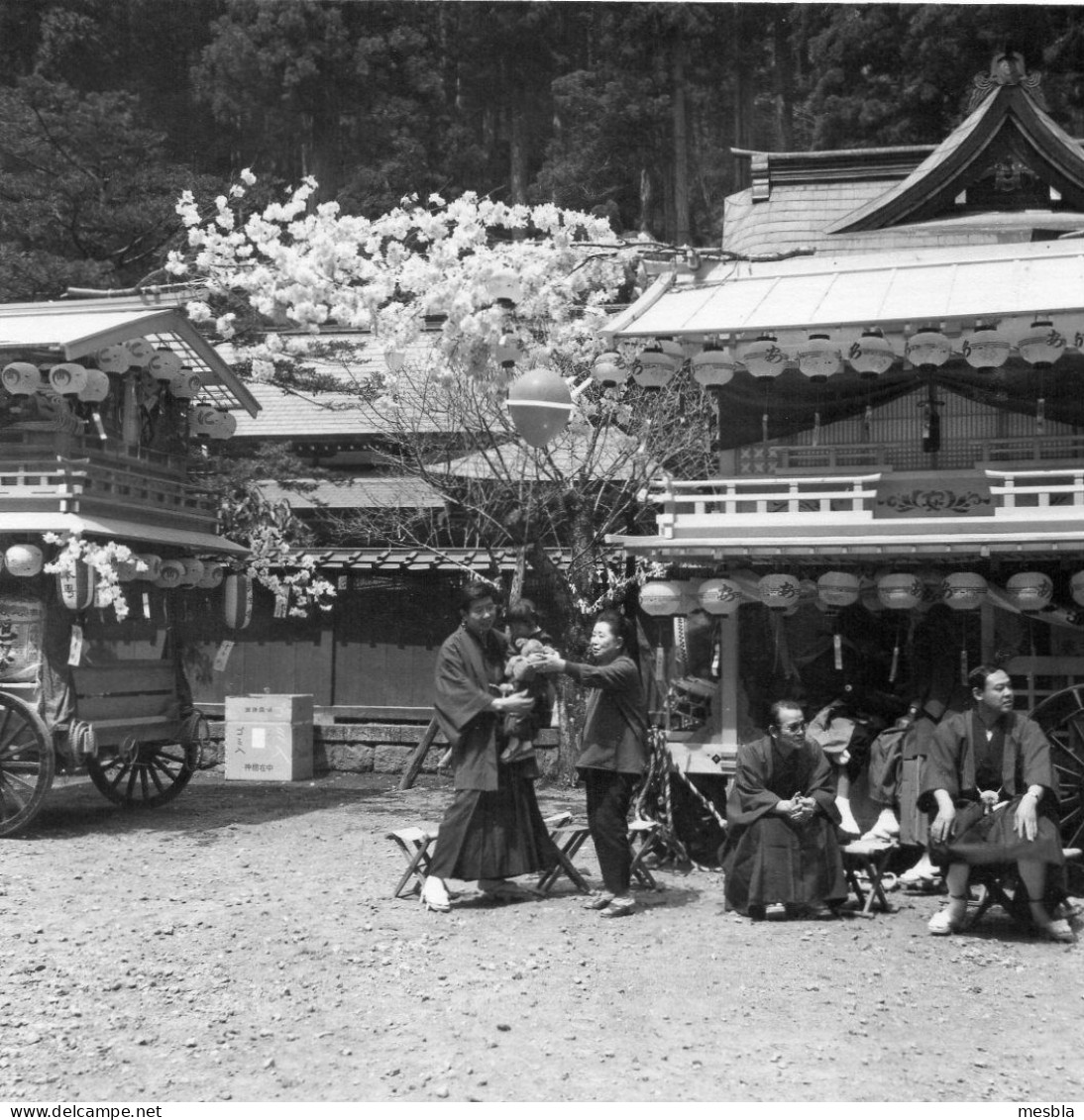 Photo - JAPON - NIKKO. FESTIVAL   YAGOI - Festival Annuel Du Sanctuaire Futarasan -  NIKKO -  17 Avril 1976. - Asien