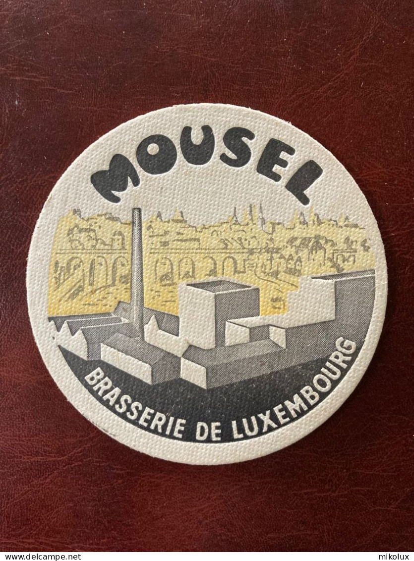 Luxembourg Bieres Mousel   . Sous Bock . Bierdeckel . ( +- 10,6 Cm  ) - Beer Mats