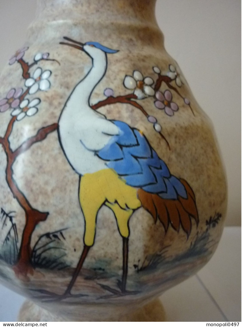 Antoine Dubois - Bergen - Vase De Forme  Dodécagone - Décor Oiseaux - Mod 2 - Dubois (BEL)