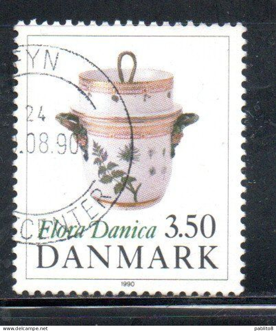 DANEMARK DANMARK DENMARK DANIMARCA 1990 PIECES FROM THE FLORA DANICA BANQUET SERVICE 3.50k USED USATO OBLITERE' - Used Stamps