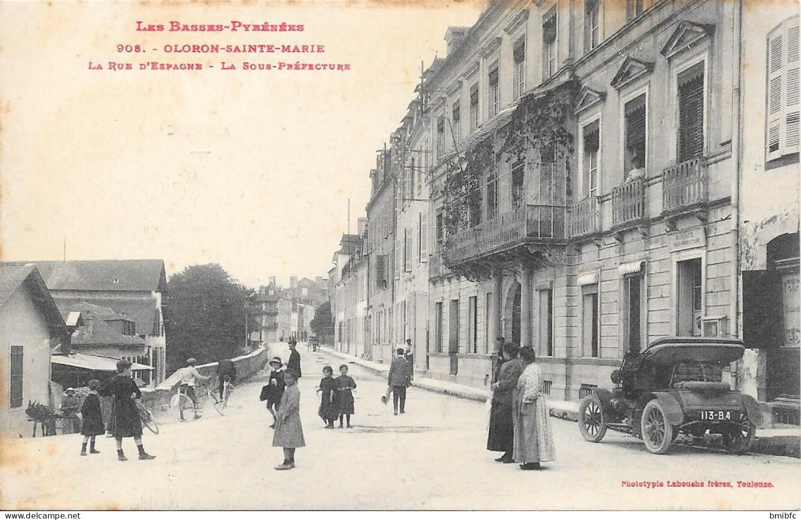 OLORON - SAINTE MARIE - La Rue D'Espagne - La Sous-Préfecture - Oloron Sainte Marie